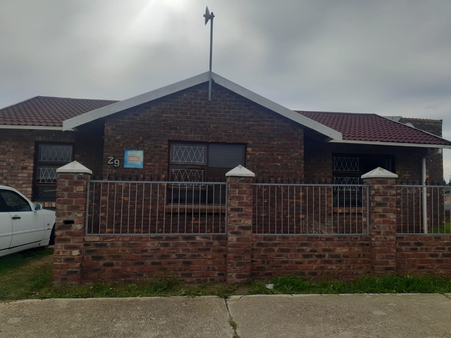 3 Bedroom Property for Sale in Algoa Park Eastern Cape